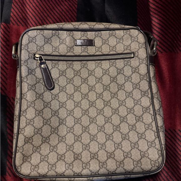 Gucci Cream and Brown Medium Size Messenger Bag with GG Monogram - Picture 1 of 11